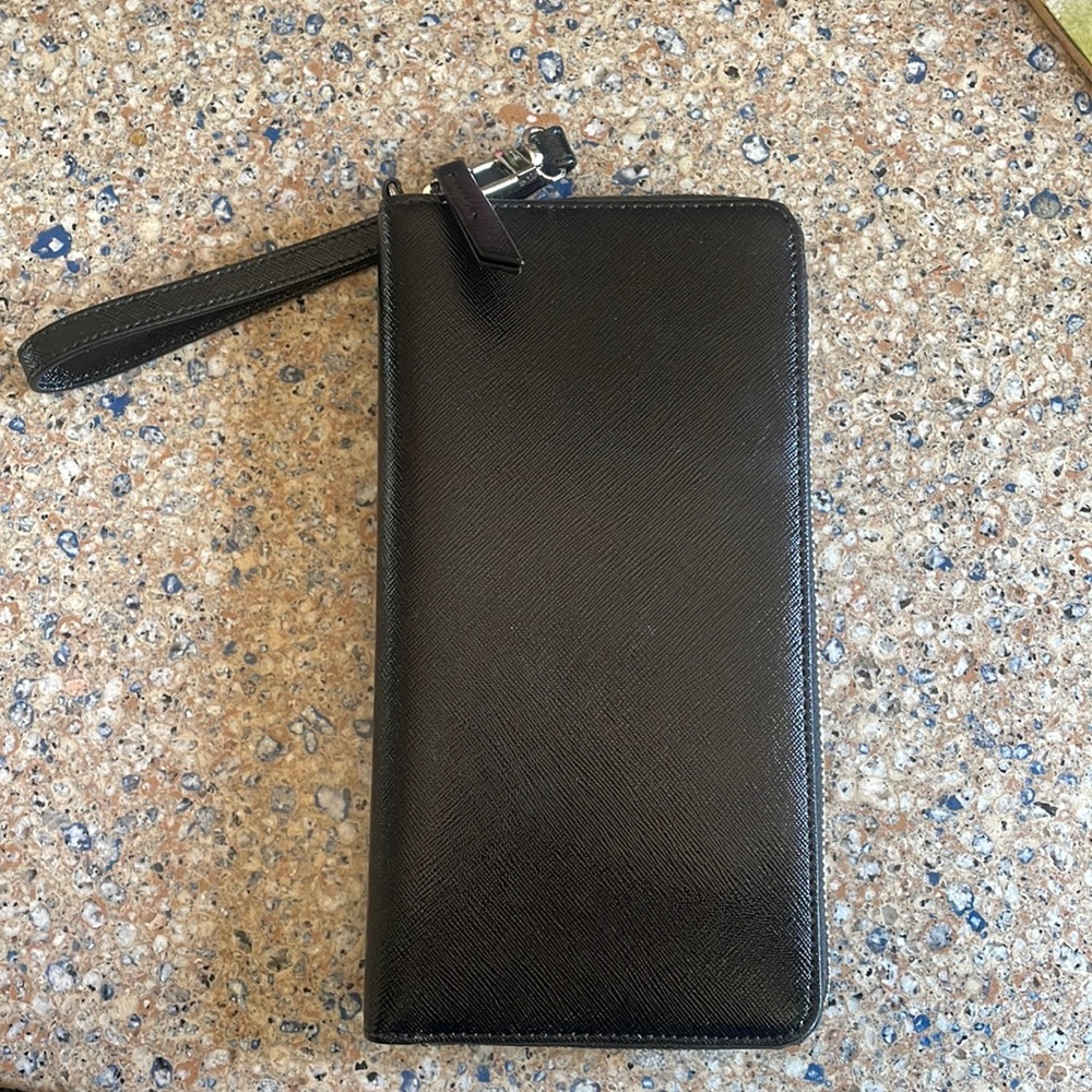 Black Halogen Wallet